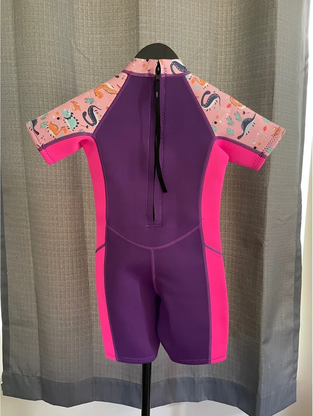 Kids AONYIYI Wetsuit Size Large Purple Pink Dinosaur Print Back Zip Swim Suit